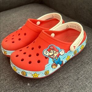 CROCS SUPER MARIO BROS SIZE 12